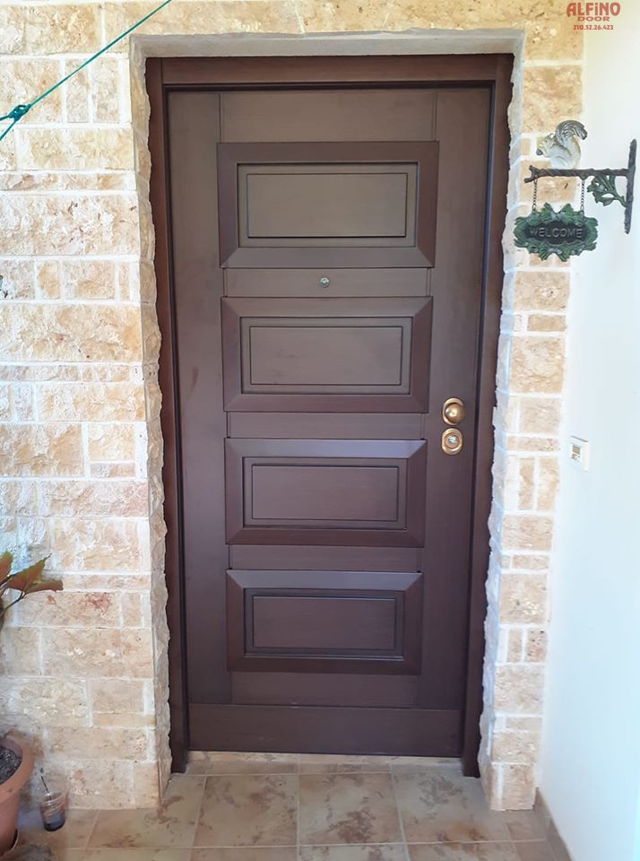 7 Σημάδια ότι Χρειάζεστε Καινούργια Πόρτα Ασφαλείας